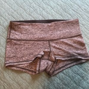 Lululemon boogie short